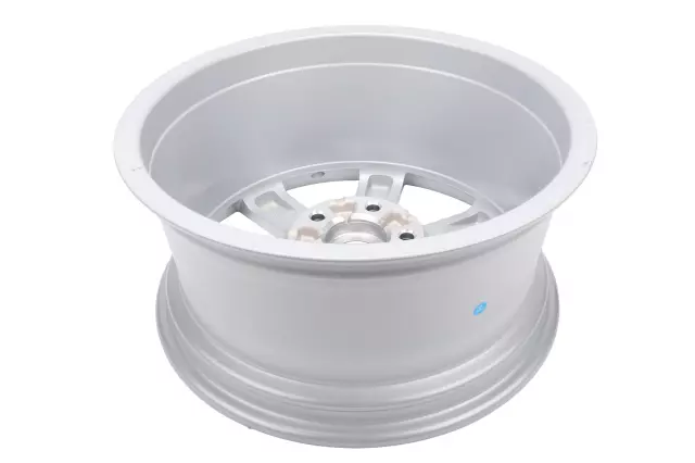 22921890 - : 2013-2016 Cadillac ATS - 17x8-Inch Aluminum Wheel for GM Image