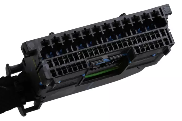 84677900 - Body: Harness for Chevrolet: Silverado 2500 HD, Silverado 3500 HD | GMC: Sierra 2500 HD, Sierra 3500 HD Image