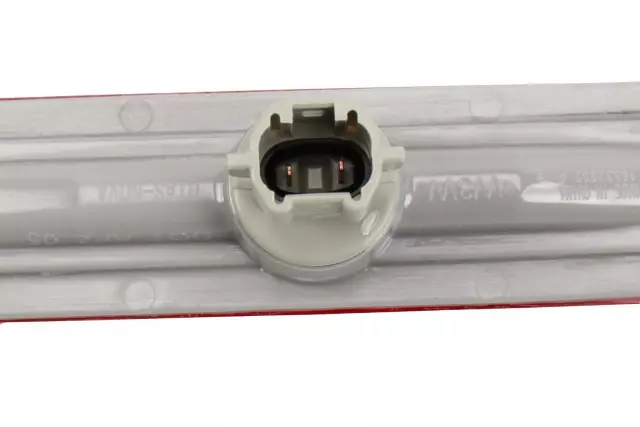 Passenger Side Rear Side Marker Lamp - GM (25754026)