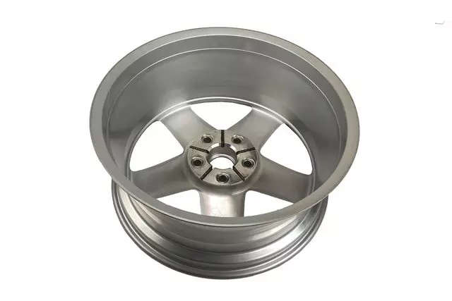 19301336 - Wheels: 19x8.5-Inch Aluminum Wheel - 5-Spoke Silver for Buick: LaCrosse, Regal Image