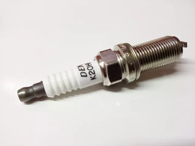 Plug Spark - Toyota (90919-01236)
