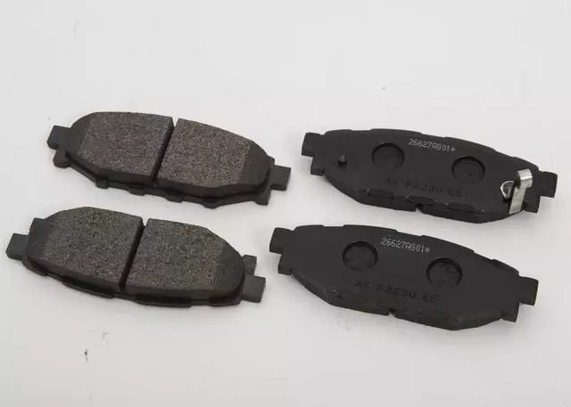 REAR BRAKE PAD SET W/HARDWARE & SHIMS - Subaru (26696AG010)