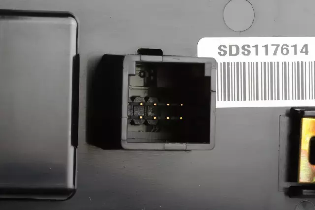 Heater and Air Conditioning User Interface Control - GM (84684288)