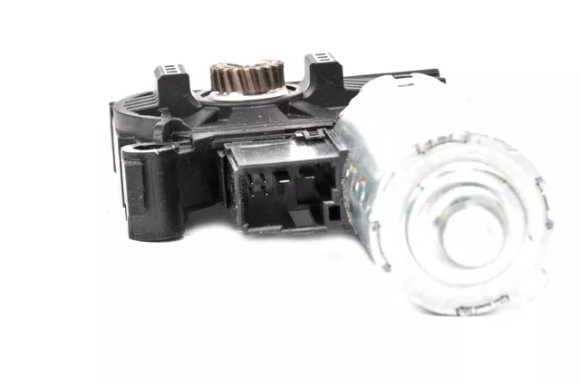 2017-2020 Cadillac CT6 - Rear Sunroof Sunshade Motor with Control Module - GM (84272424)