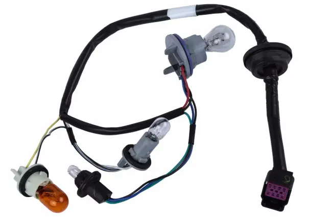 42371692 - Electrical: Socket &amp; Wire for GM Image