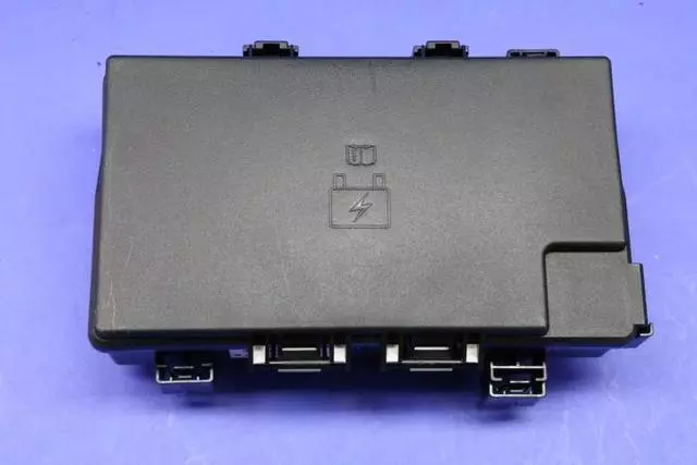 Intelligent Power Power Distribution Center - Mopar (68253442AD)