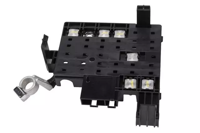 Battery Distribution Engine Compartment Fuse Block - GM (84460793)
