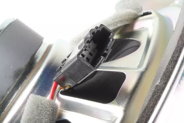 Pkg Tray Speaker - GM (84865717)