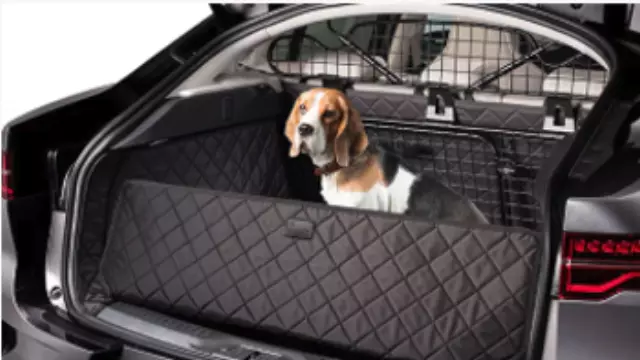T4K9614 - Interior: Quilted Loadspace Liner for Jaguar: I-Pace Image