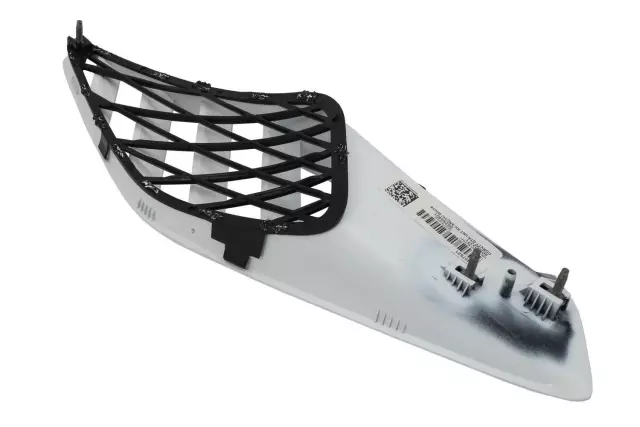 Arctic White Passenger Side Quarter Panel Air Scoop - GM (23457621)