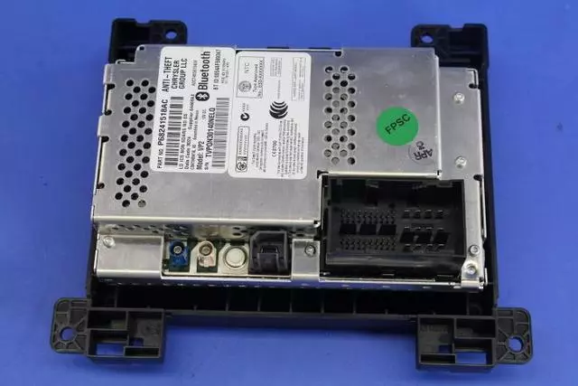 Multi Media Radio - Mopar (68241518AE)