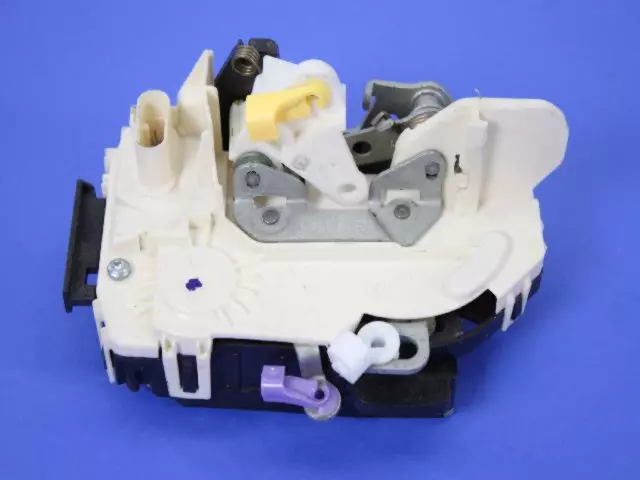 Front Door Latch, Right - Mopar (4589646AB)