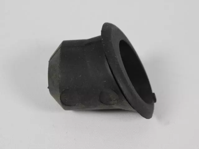 Catch Seal - Mopar (4717376)