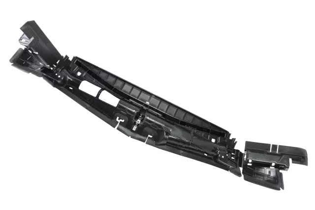 84446830 - : 2018-2019 Buick LaCrosse - Radiator Air Upper Deflector for GM Image