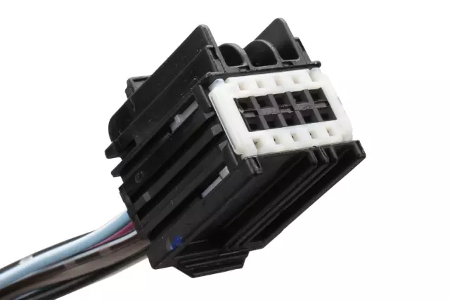 Black Driver Side Door Mirror - GM (20756892)