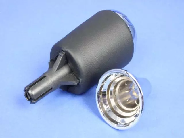 2011-2013 Jeep Wrangler and Wrangler Unlimited Automatic Gear Shift Knob OEM NEW - Mopar (68069865AB)