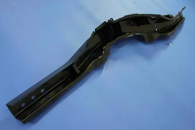 Rear Rail, Right - Mopar (68189032AD)