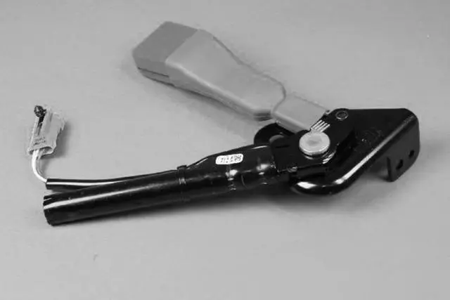 Manual Height Adjuster Seat Belt Buckle - Mopar (0ZV861L5AH)