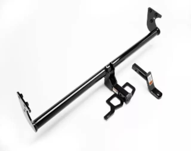 GIF61AU000 - : Tow Hitch for Hyundai Image