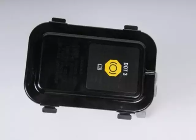 18047594 - Body: Master Cylinder for Chevrolet: Astro | GMC: Safari Image