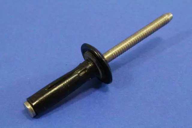 Rivet - Mopar (6034578)