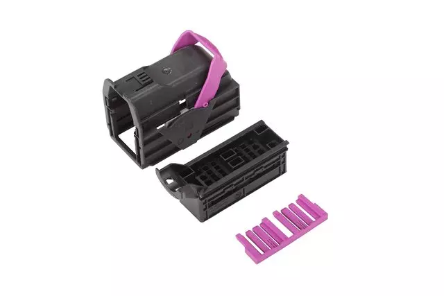 13576555 - : Multi-Purpose Wiring Connector for GM Image