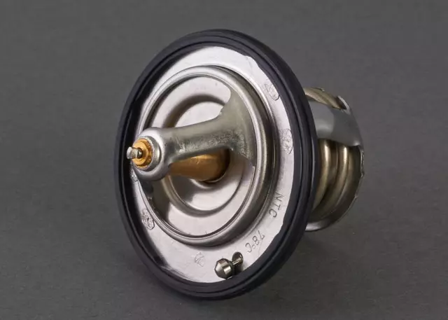 Thermostat Unit - Subaru (21210AA030)