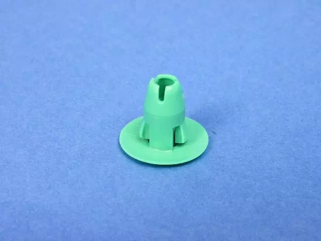 Plug - Mopar (4784018AA)