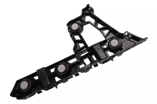 Rear Passenger Side Bumper Fascia Guide - GM (39136915)