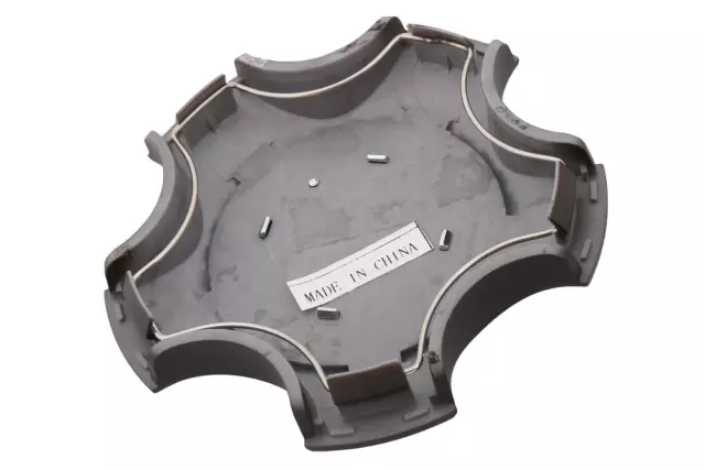 Button Style Center Cap with Pontiac Logo - GM (92203235)