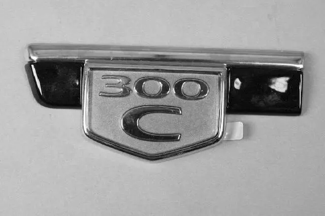 ZH31DA4AD - Exterior Ornamentation: Fender Rear Molding, Left for Chrysler: 300 Image