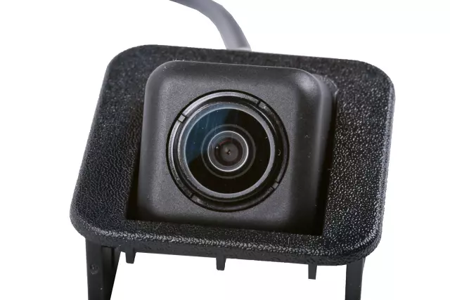84163768 - Body: Rear Camera for Buick: Envision Image