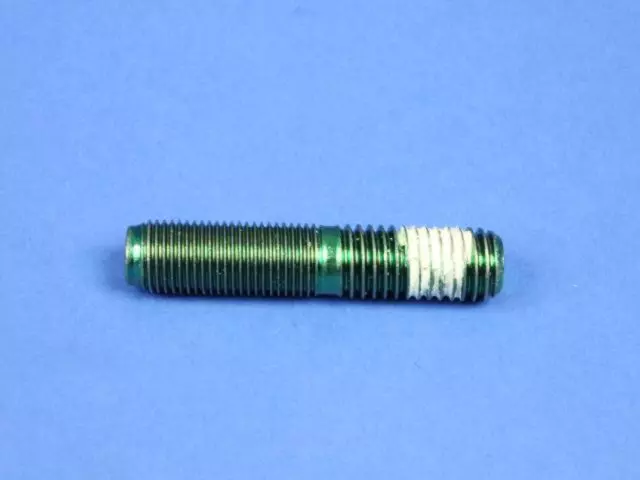 4746253 - Transfer Case Model 231 [DHJ, DHK, DHN]: Stud for Mopar Image