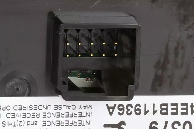 85759686 - Body: Heater Control for Cadillac: XT5 Image