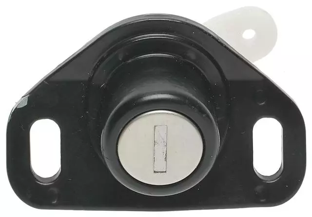 19113531 - : Trunk Lock with Key for GM Image