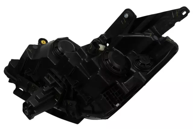 84262932 - : Passenger Side Headlamp for GM Image