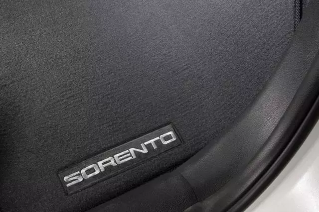 C6014ADU00 - : Floor Mats, Carpet for Kia: Sorento Image