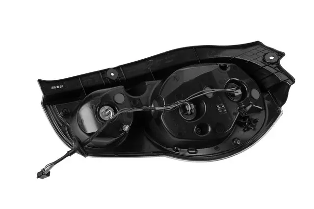 Part# 42441998 Driver Side Tail Lamp Assembly - GM (42441998)