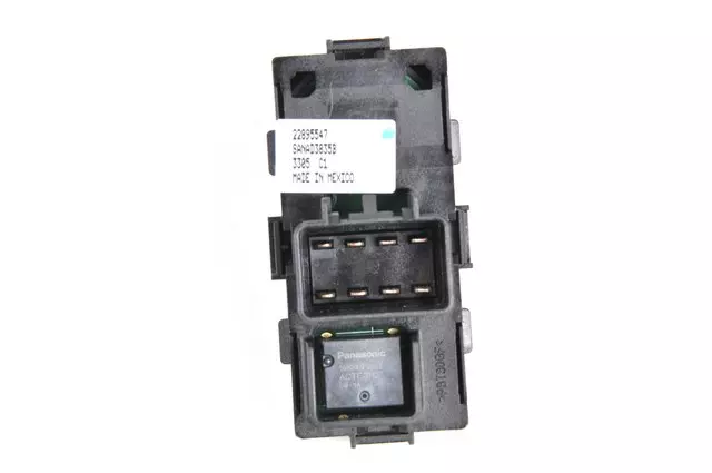 Rear Side Door Window Switch - GM (22895547)