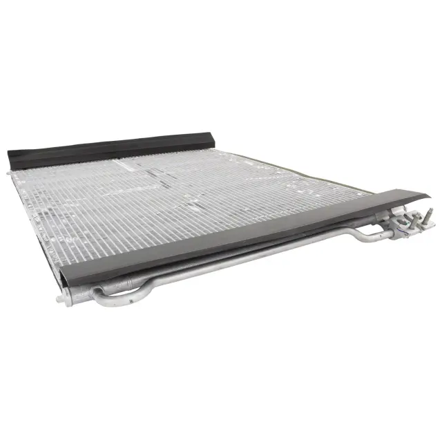 YJ739 - HVAC: Motorcraftâ„¢ Condenser for Ford: E-350 Super Duty, E-450 Super Duty Image