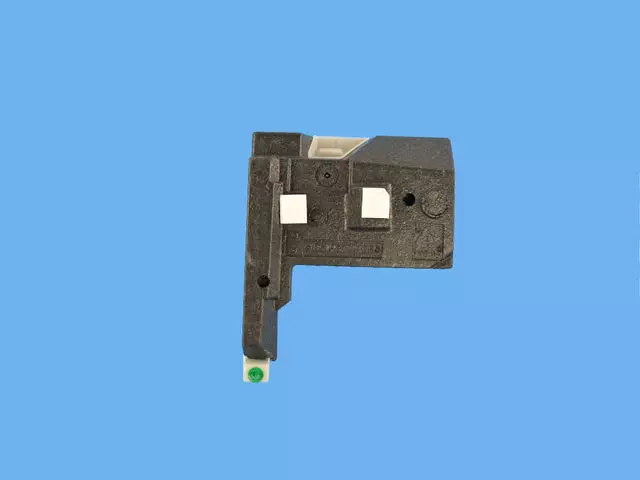 Bracket - Mopar (68273209AA)