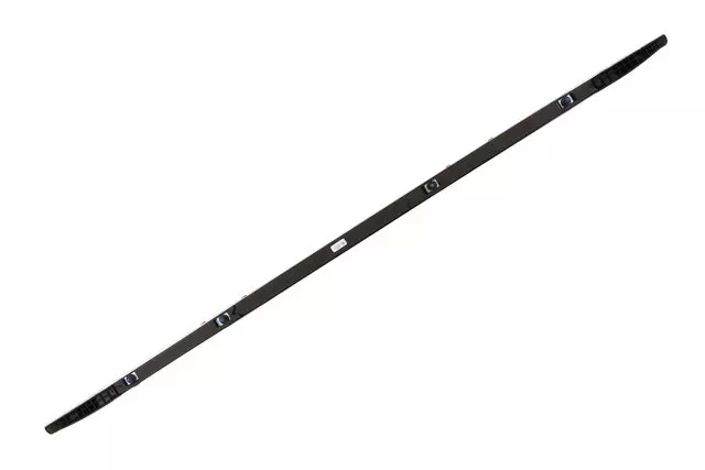 84587892 - : Passenger Side Roof Luggage Carrier Side Rail for Cadillac: XT6 Image