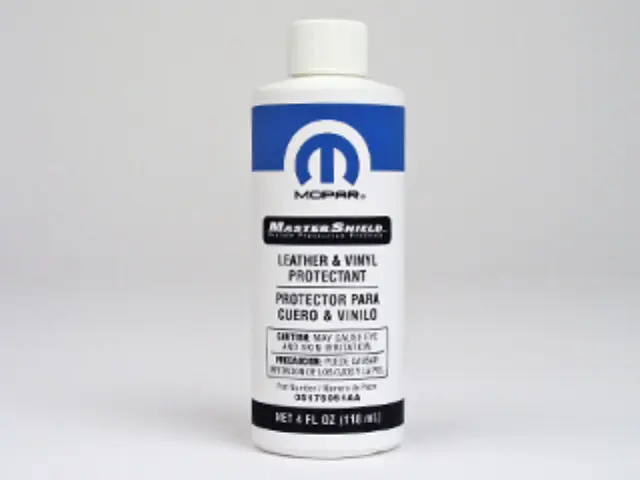 Master Shield - Leather - Mopar (82212077AB)