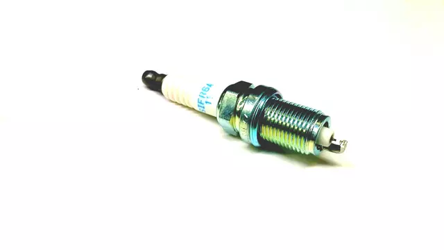 SPARK PLUG [2.5 CAR] - Subaru (22401AA731)