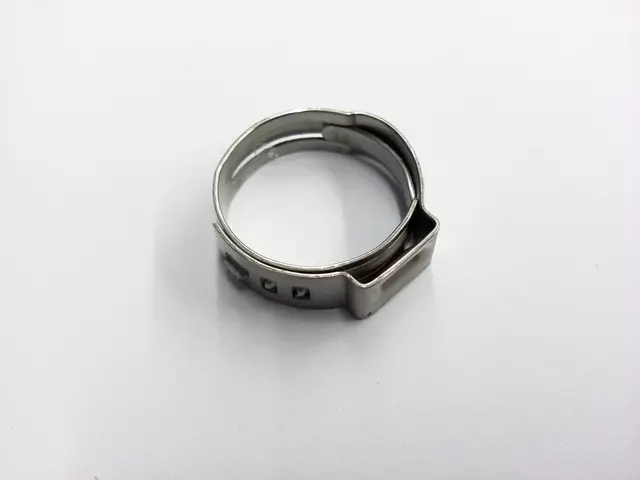 Lower Return Line Clamp - Audi (N-101-976-01)