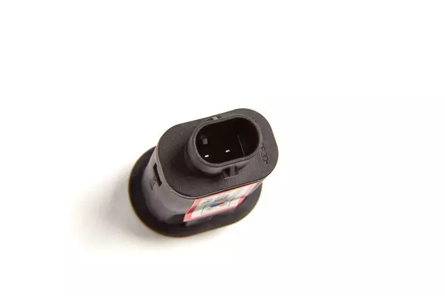 23485764 - Body: Release Switch for Cadillac: Escalade, Escalade ESV | Chevrolet: Suburban, Suburban 3500 HD, Tahoe | GMC: Yukon, Yukon XL Image