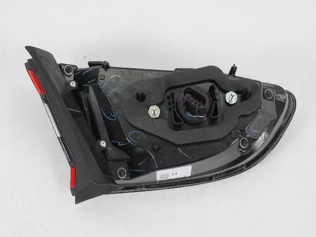 Tail Lamp Assembly - Mopar (68081394AH)