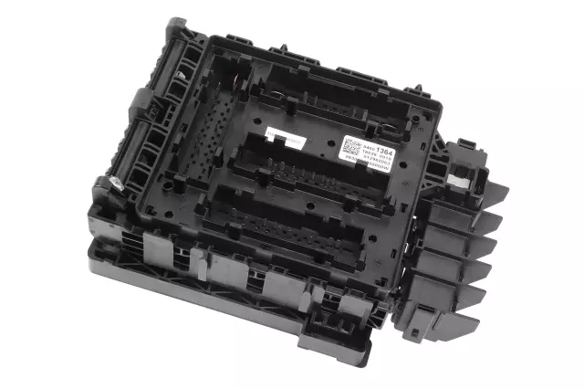 84001364 - : Fuse &amp; Relay Box for Chevrolet: Camaro Image