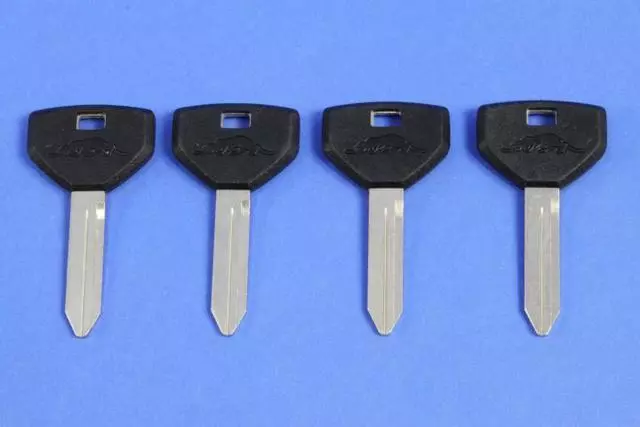 5066339AA - : Key for Mopar Image