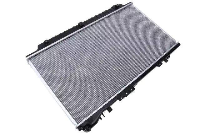 92251999 - Cooling System: Radiator Assembly for Chevrolet: Caprice Image